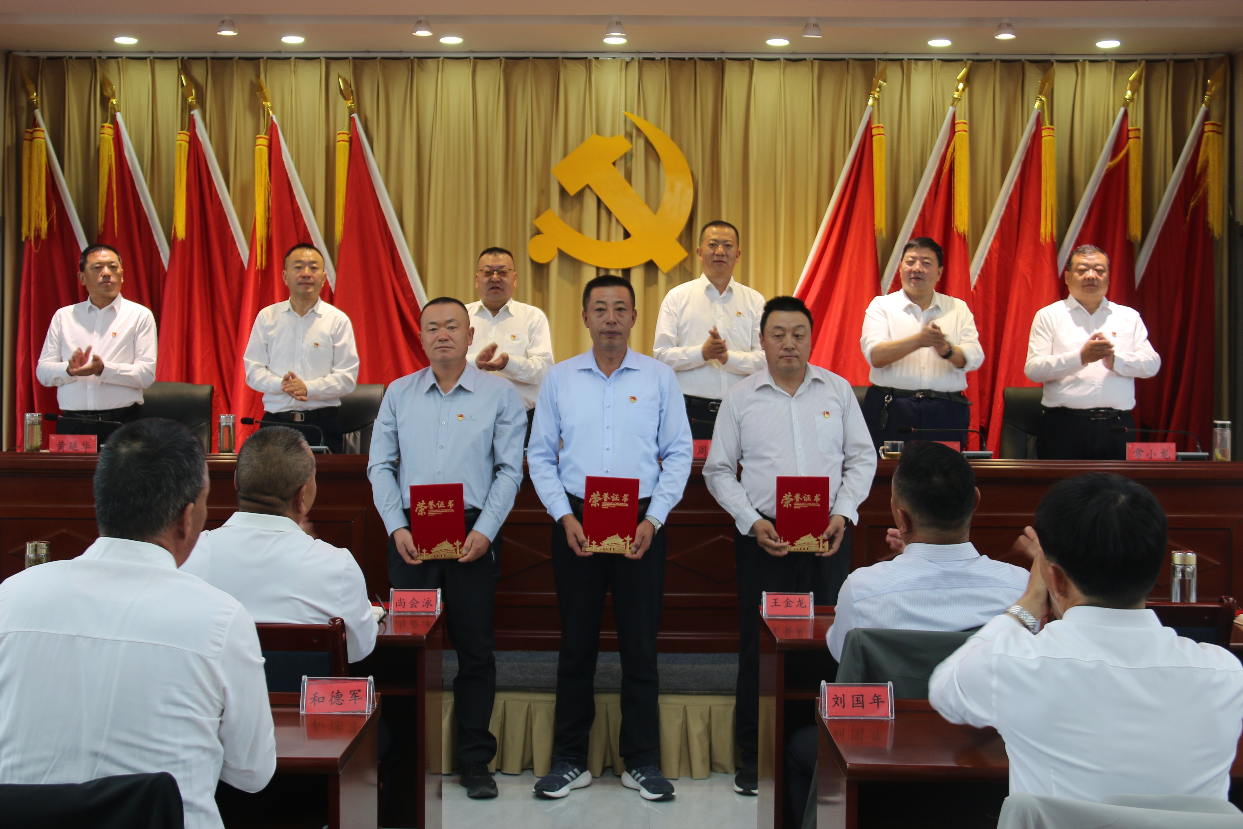 共6.jpg